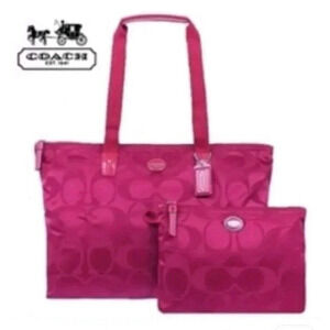 New Coach 2-Piece Signature Getaway Weekender Nylon Packable Pink Berry